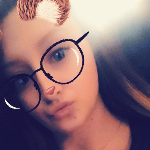 Meet your Posher, Maddy - Picture 1 of 1